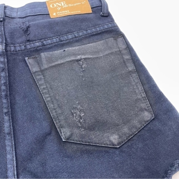 One Teaspoon Shorts Hawks Relaxed Fit High Rise Twisted Cuff Size 25 - Picture 5 of 8